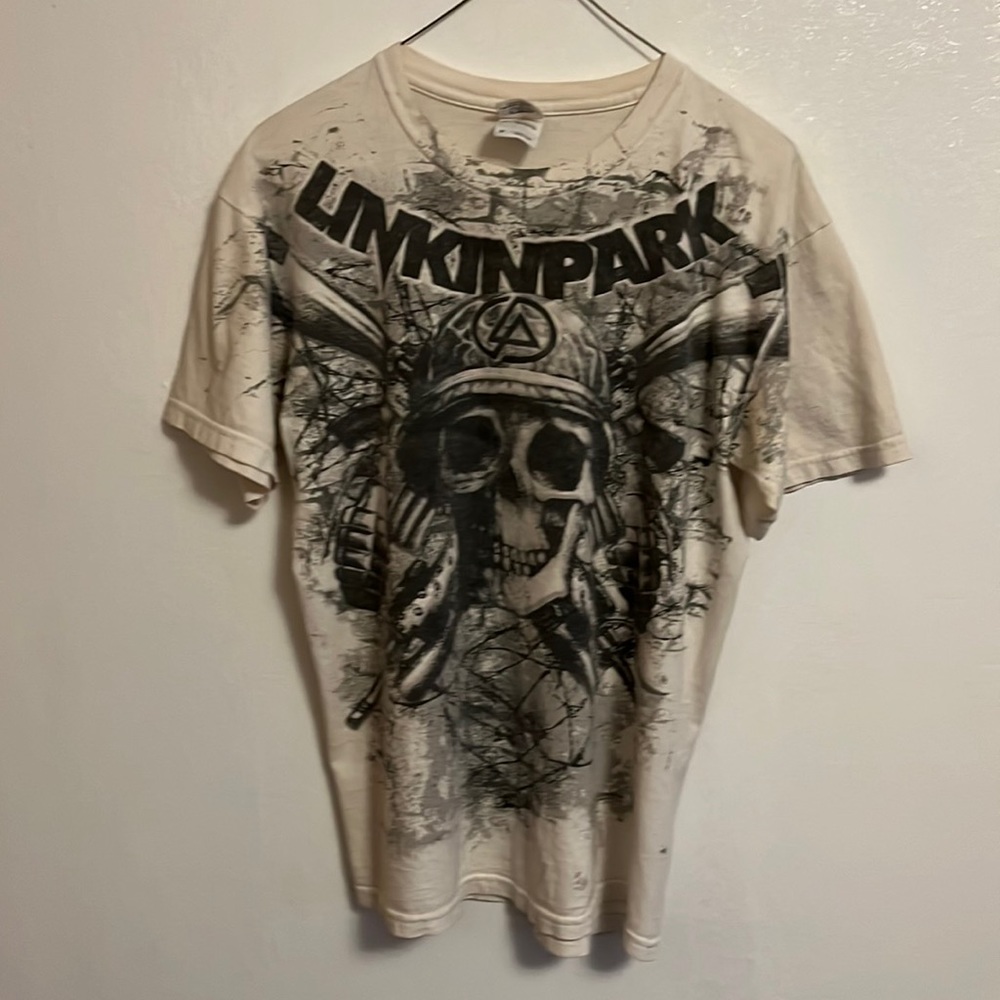 Linkin Park T-Shirt.